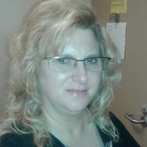 Meet your Posher, Regina